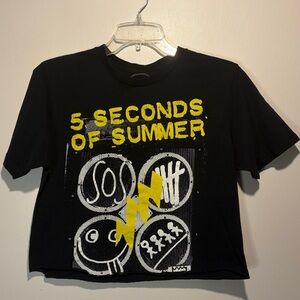 5SOS Official Product Crop Top 100% Cotton Raw Hem Distressed Rip Size M